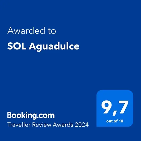 Sol Aguadulce アパート